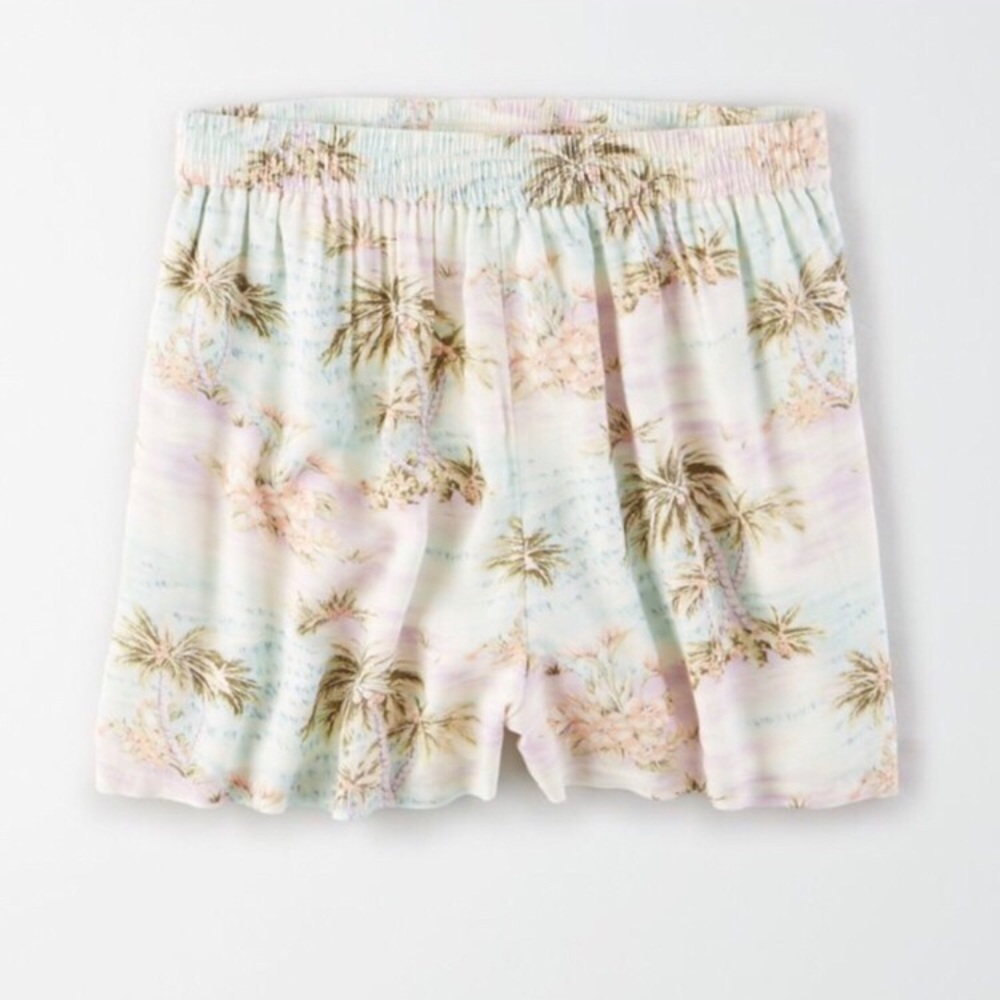 BNWT AE Tropical Smocked Short